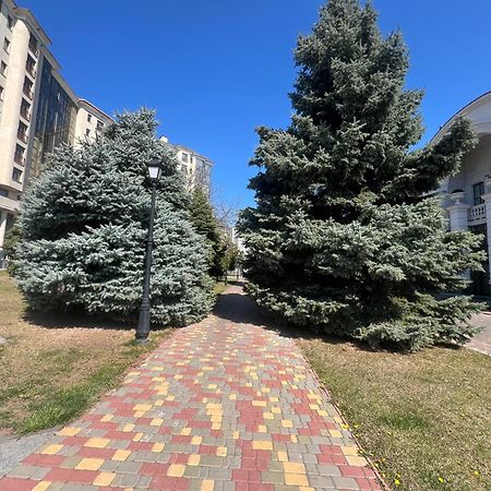 Спальня-Студия С Видом На Море И Парк Odesa Exterior photo
